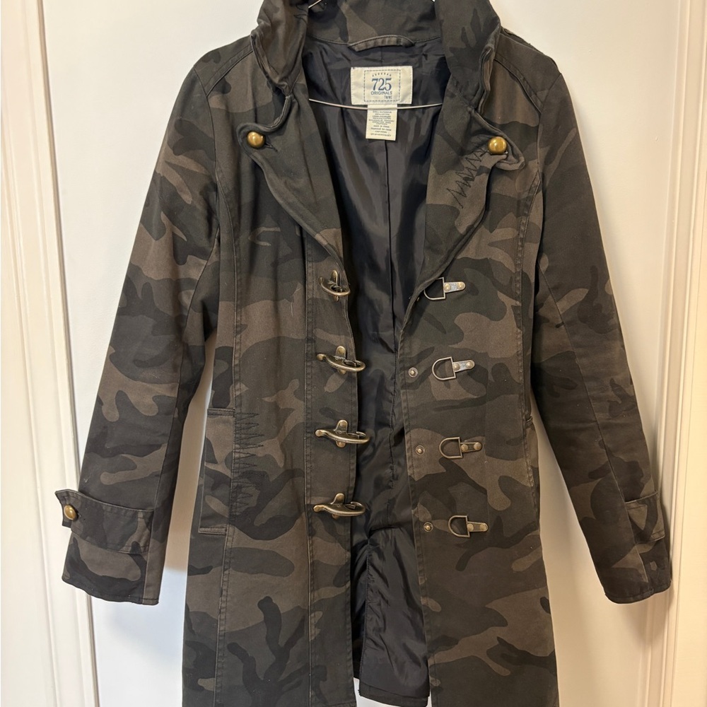 Vintage Y2K Camouflage Utility Jacket Military Grunge Aesthetic Medium Belt